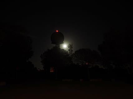 radar equipment, balloon-like, dark, gespentisch, at night HD wallpaper