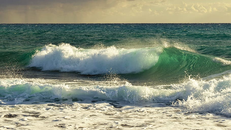 HD wallpaper: body of water during daytime, wave, spectacular, smashing ...