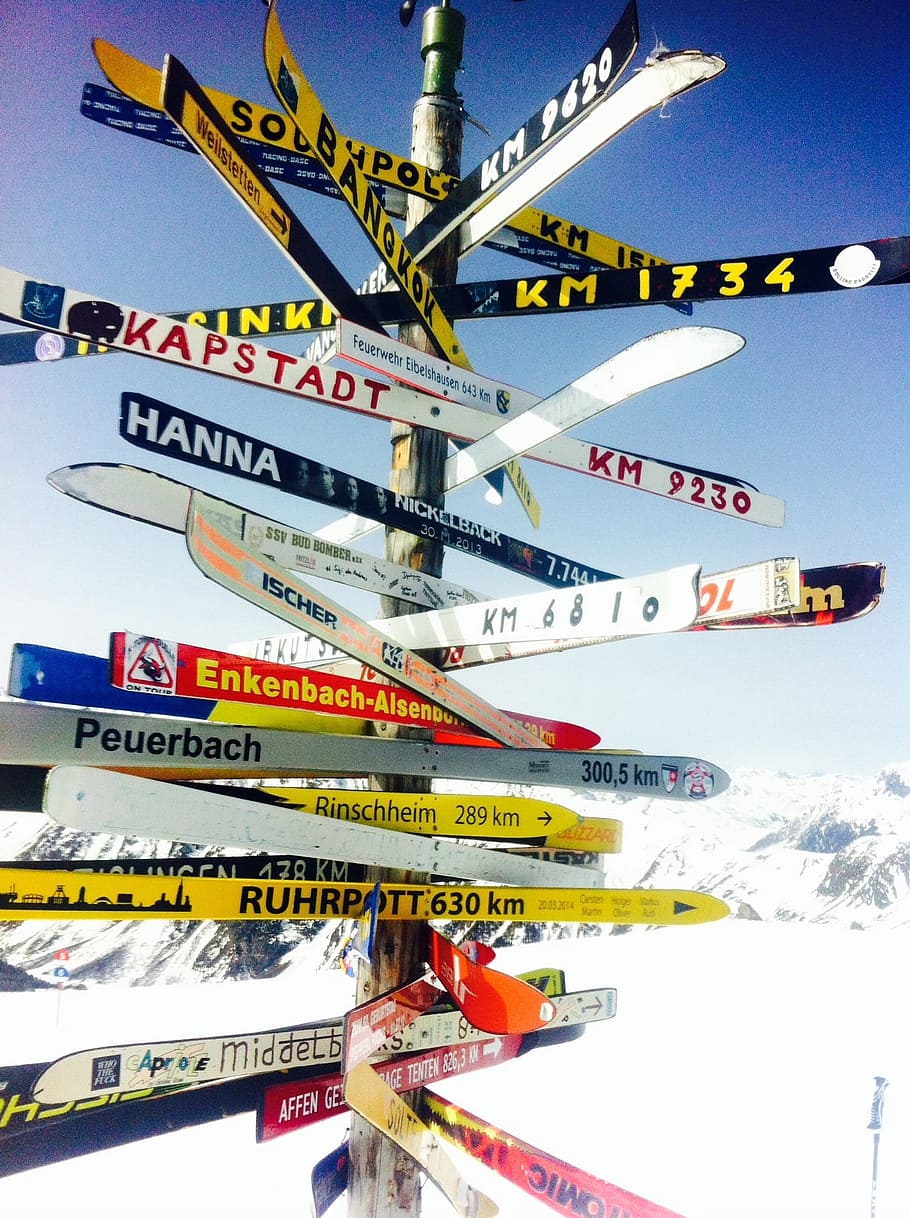 brown wooden post, direction, ski, target, directory, arrow HD wallpaper
