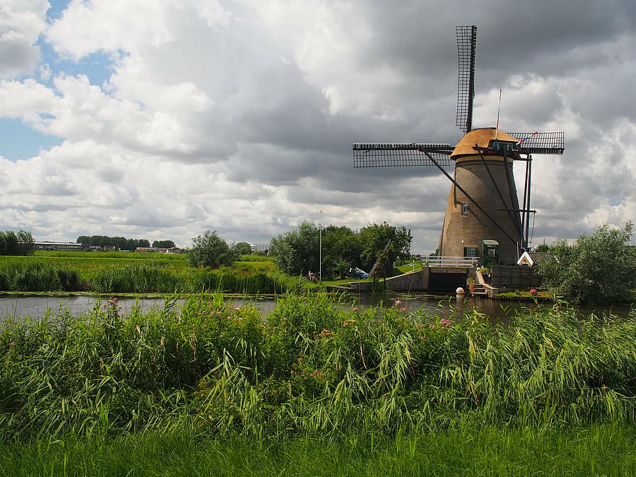 windmill, storm clouds, rain clouds, juicy meadow, cloud - sky HD wallpaper