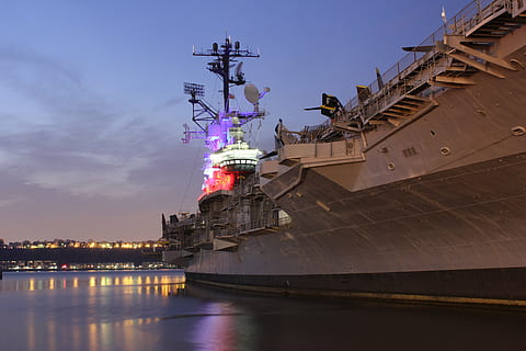 intrepid, museum, nyc, new york, water, architecture, sky, transportation HD wallpaper