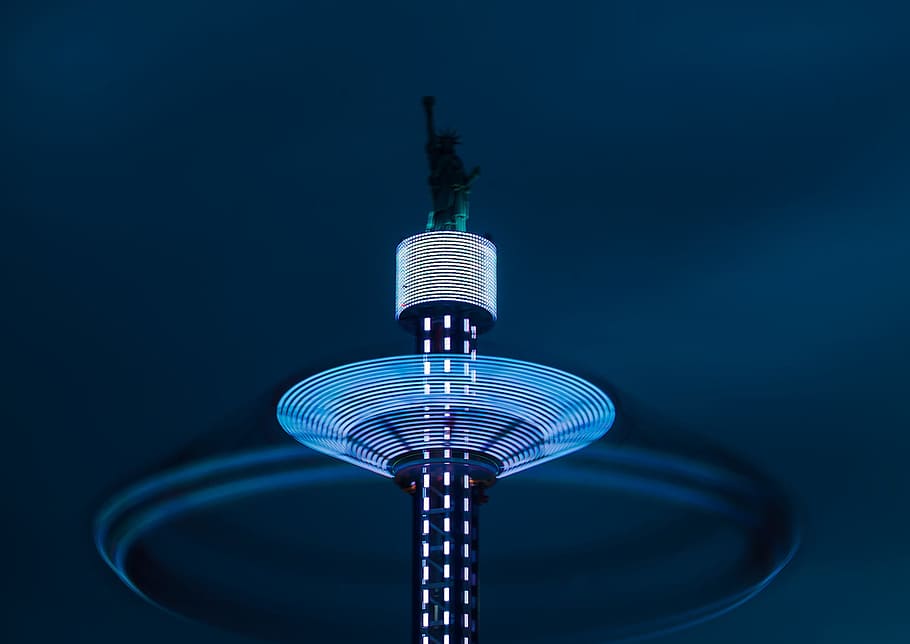 Statue of Liberty tower, white and gray lamp, lights, long exposure HD wallpaper