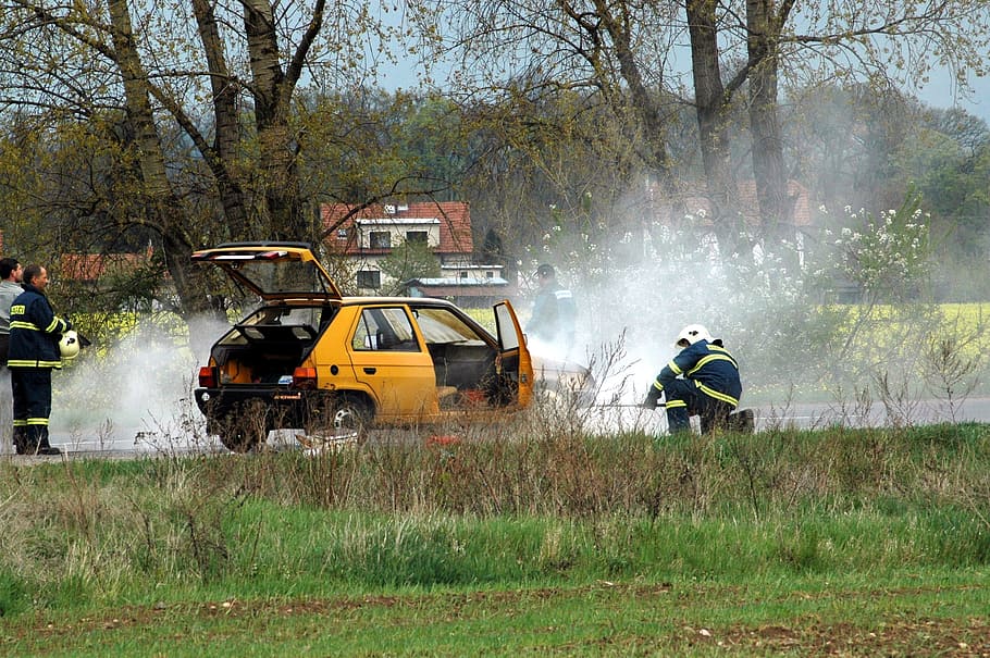 Reportage, Car Fire, Firefighters, extinguish, day, road, outdoors
