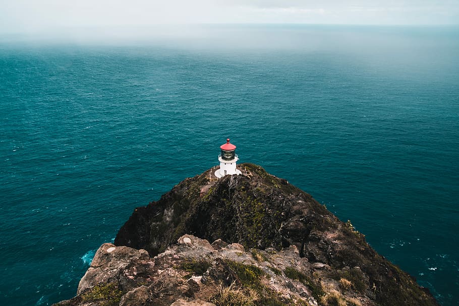 white lighthouse, lighthouse on mountain near body of water, cliff HD wallpaper