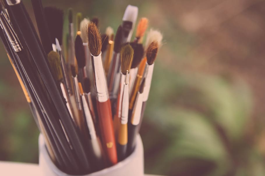 selective focus photography of paint brushes, painting, creativity