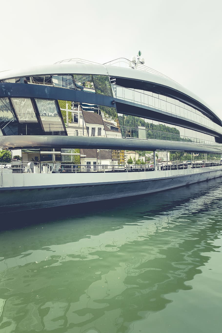 cruise ship, ocean, reflection, sea, water, architecture, urban Scene HD wallpaper