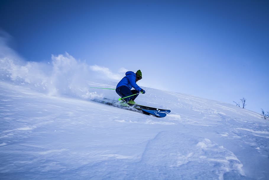 person riding snow skis on snow covered mountain, winter, white HD wallpaper