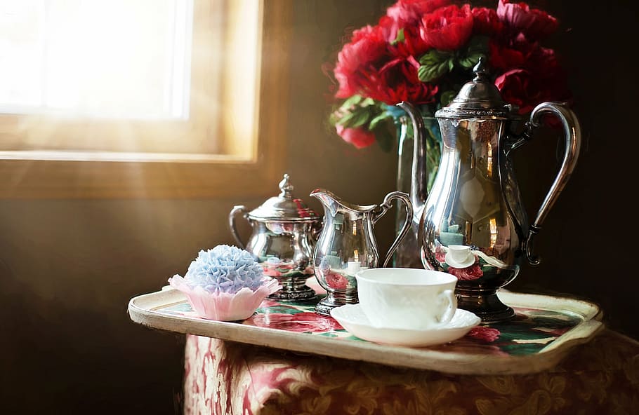 tray of silver and white teaset near window, silver tea set HD wallpaper