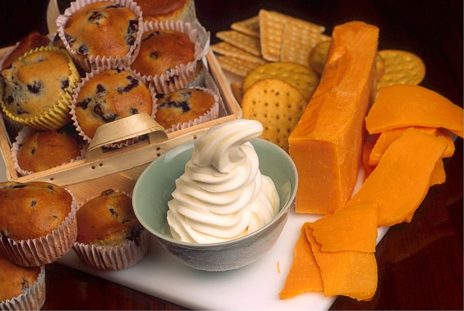 snacks, cheese, crackers, soft serve ice cream, blueberry muffins, HD wallpaper