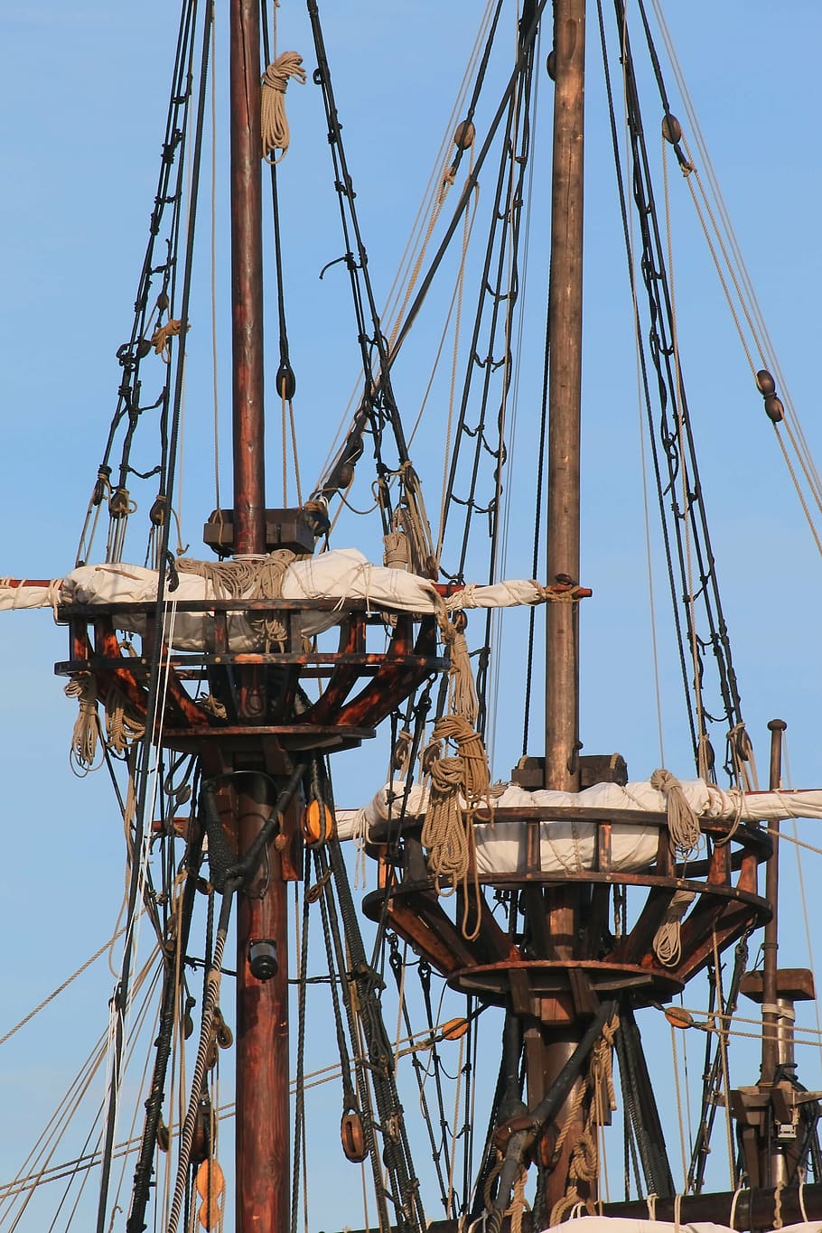 pirate ship, sail, masts, sea, rigging, cordage, dew, view details, HD wallpaper