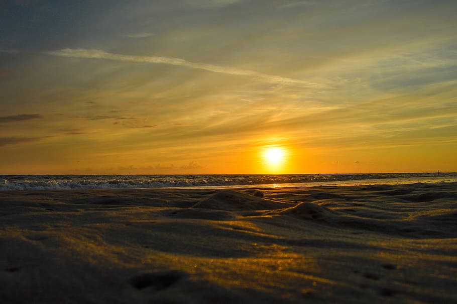beach, borkum, sunset, sky, sea, scenics - nature, water, beauty in nature HD wallpaper
