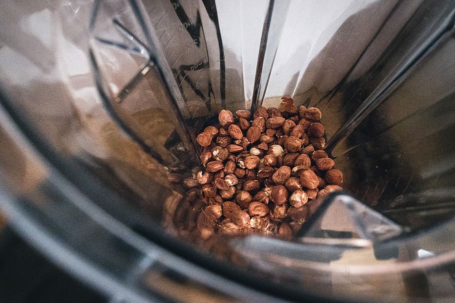 Hazelnuts in a mixer, healthy, close-up, glass - Material, food and drink HD wallpaper