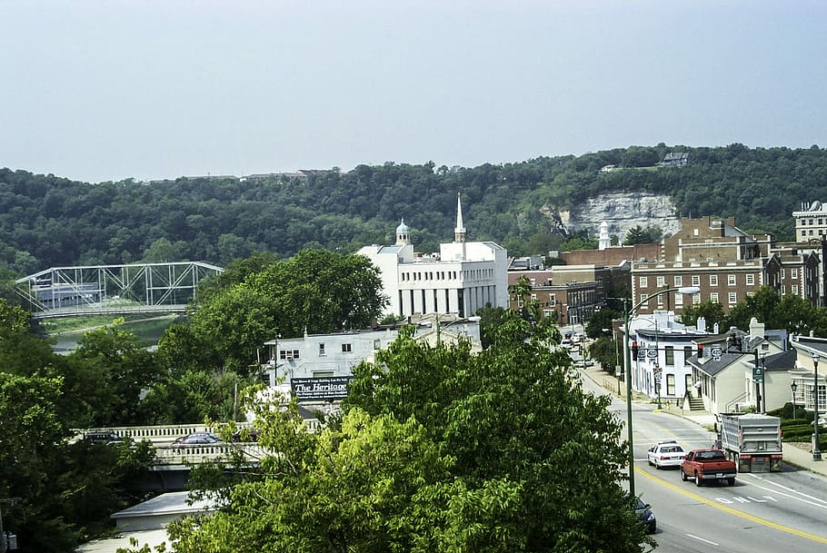 Hilltop view of modern-day Frankfort, Kentucky, building, photos
