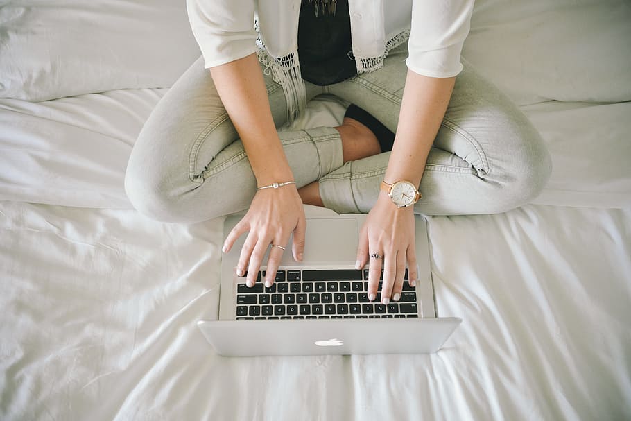 legs, notebook, working, wristwatch, cross-legged, internet, macbook HD wallpaper