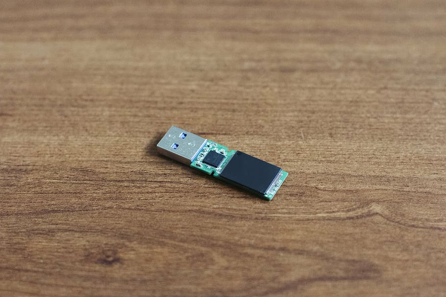 black and green thumb drive without casig, background image, circuit board, HD wallpaper
