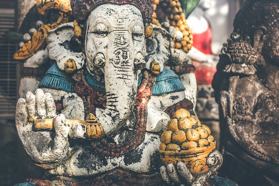 Ganesh deity ceramic sculpture, Ganesha statue at daytime, elephant