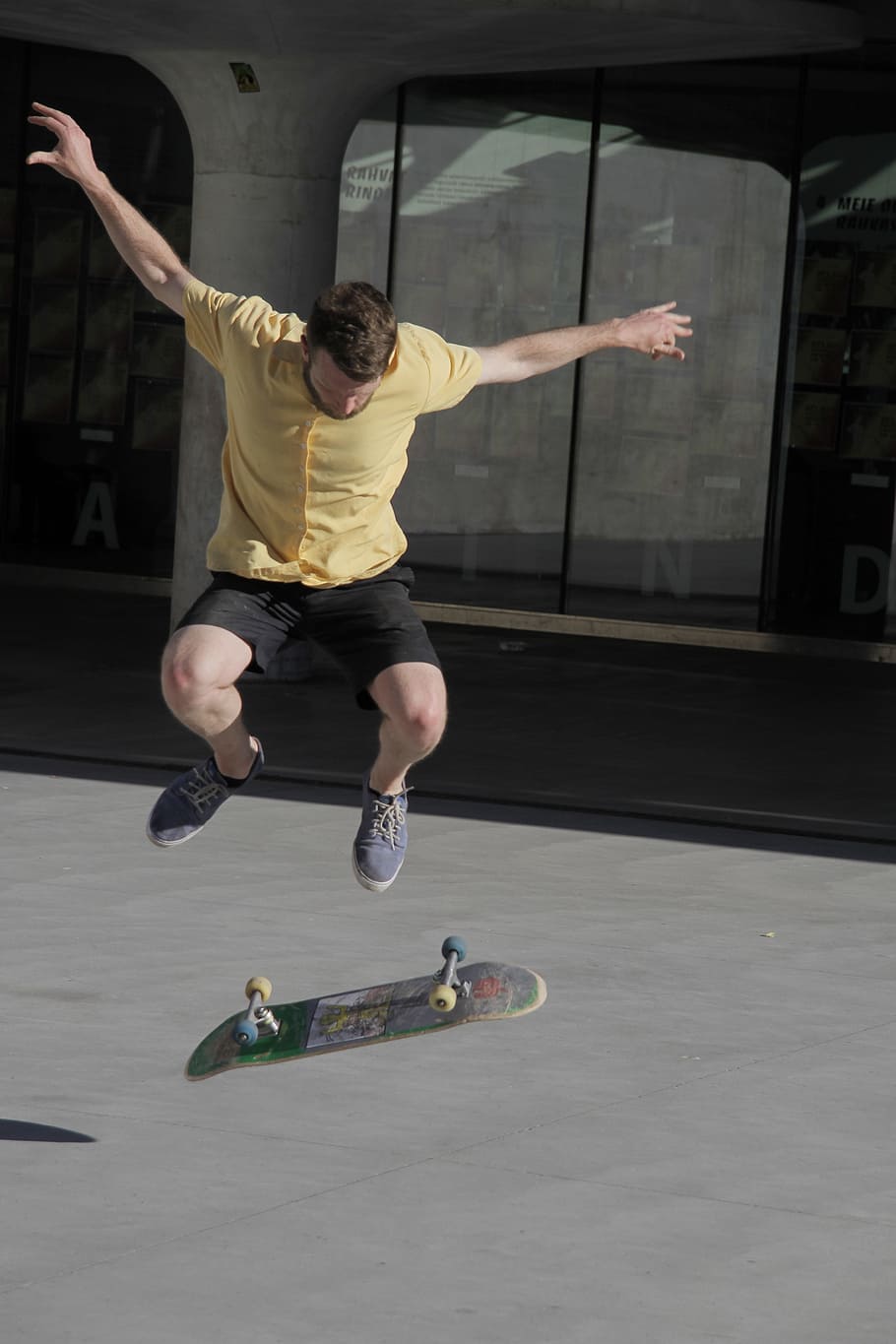 skate, skateboard, snapshot, hobby, full length, mid-air, skill, HD wallpaper