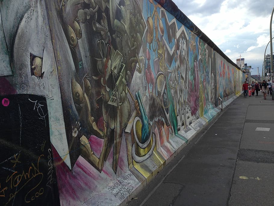Berlin, Wall, Landmark, German, art, monument, urban, city HD wallpaper