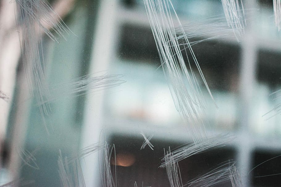 scratches in glass window, graffiti, writing, close-up, selective focus HD wallpaper
