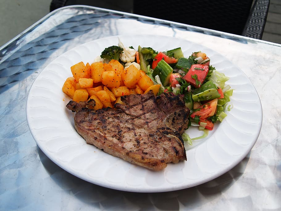 HD wallpaper: steak, potatoes, food, beef, bbq, onion, tasty ...