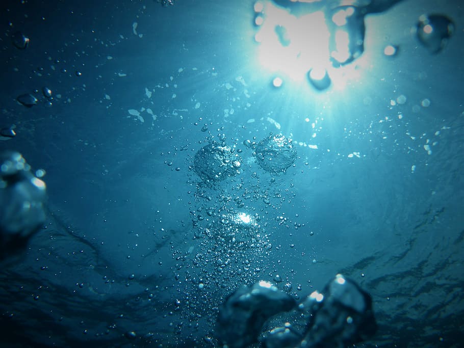 bubbles going upwards on a body of water, body of water, sea HD wallpaper