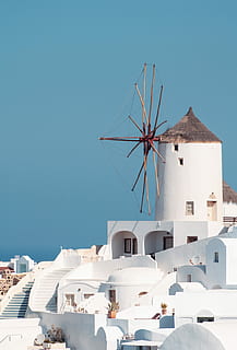 brown and white windmill, White panorama in Santorini, building HD wallpaper