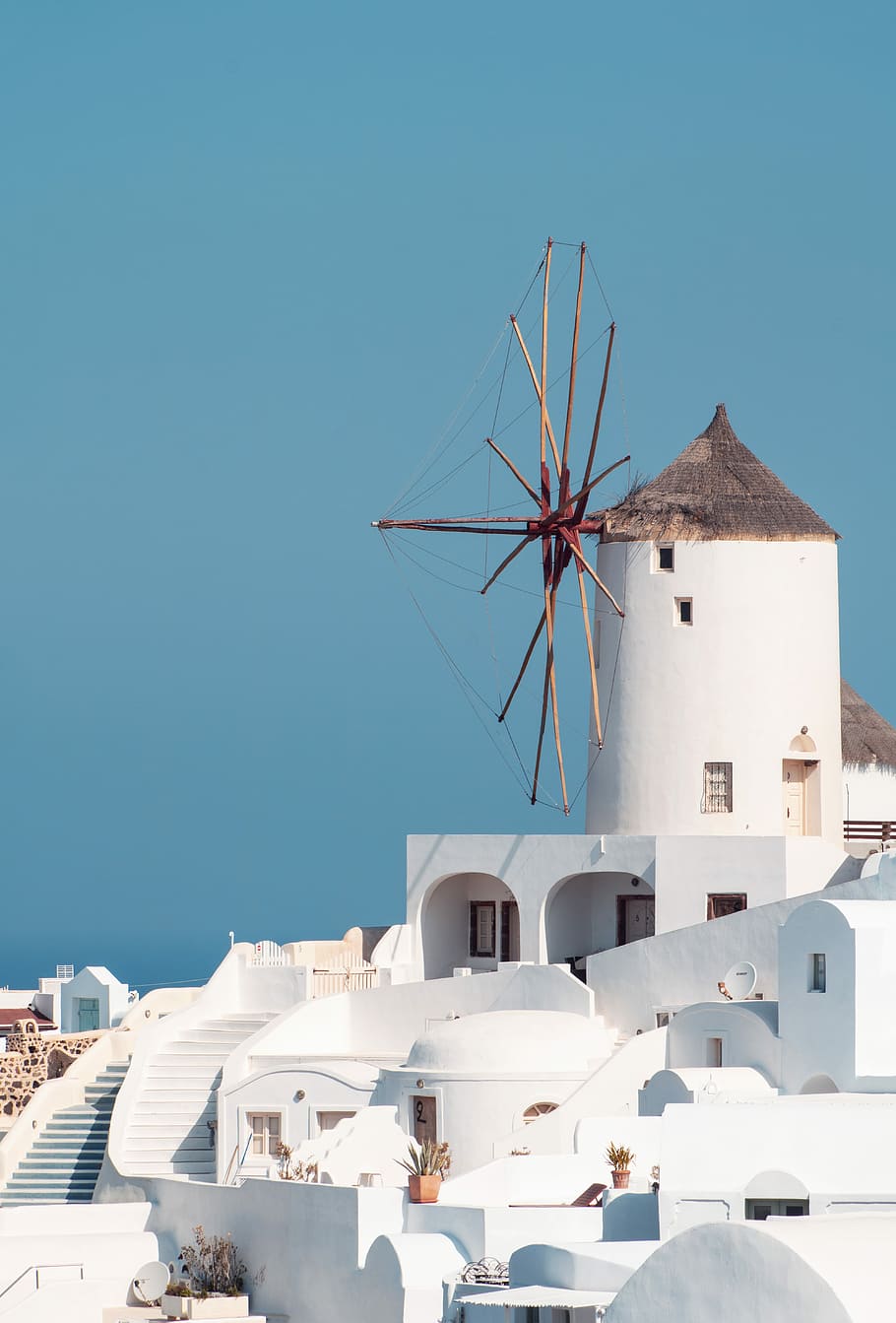 brown and white windmill, White panorama in Santorini, building HD wallpaper