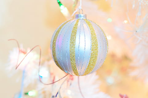 art, background, ball, blur, bright, celebration, christmas HD wallpaper