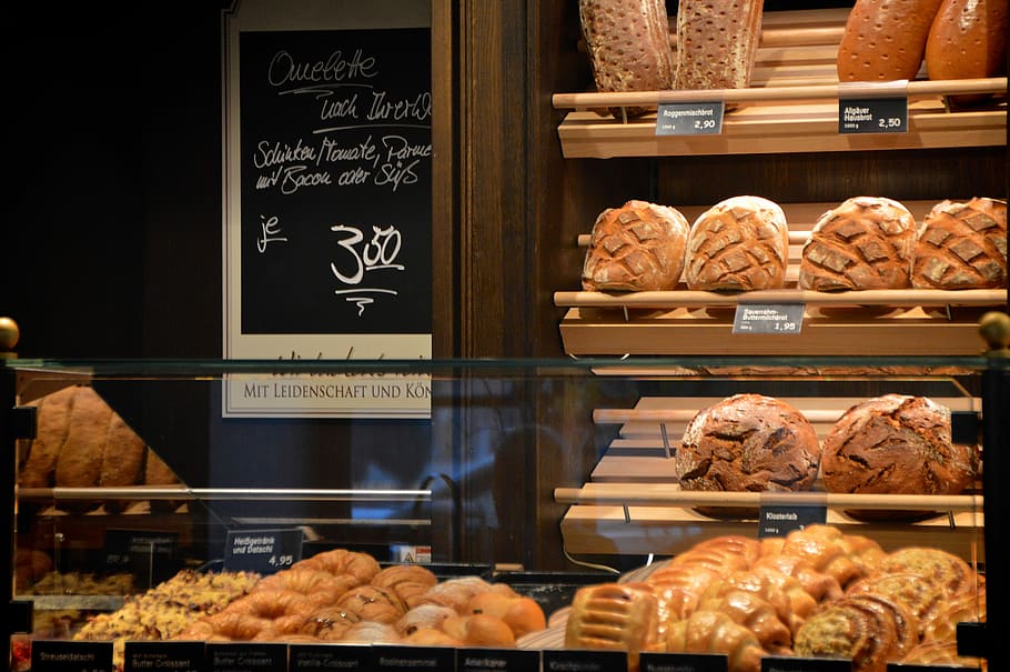 baked bread on display counter, Bakery, Indoors, Shelves, bread shelves