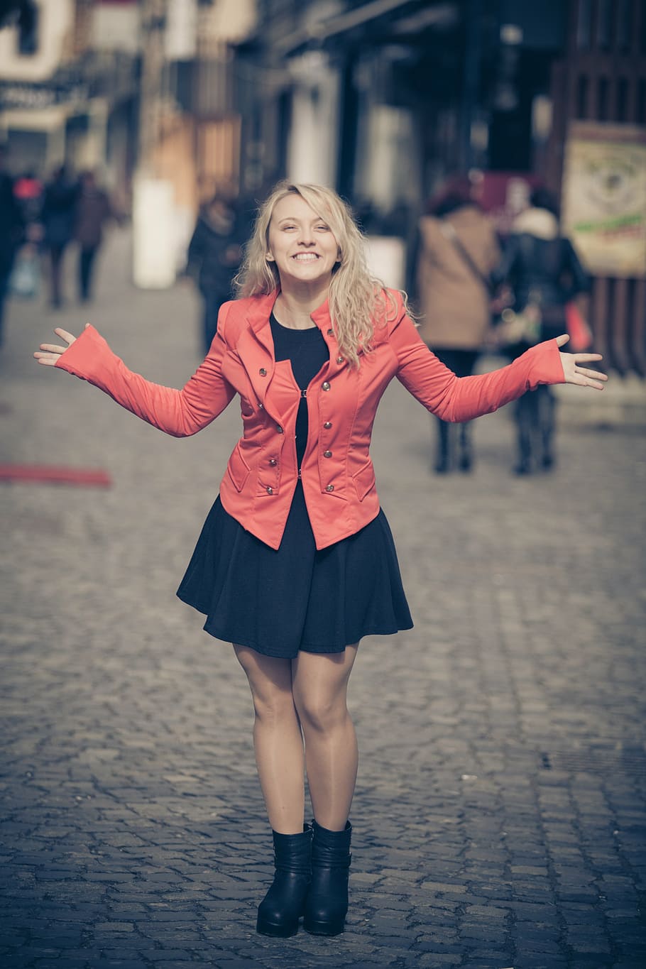 shallow focus photography of woman in red double-breasted pea coat, HD wallpaper