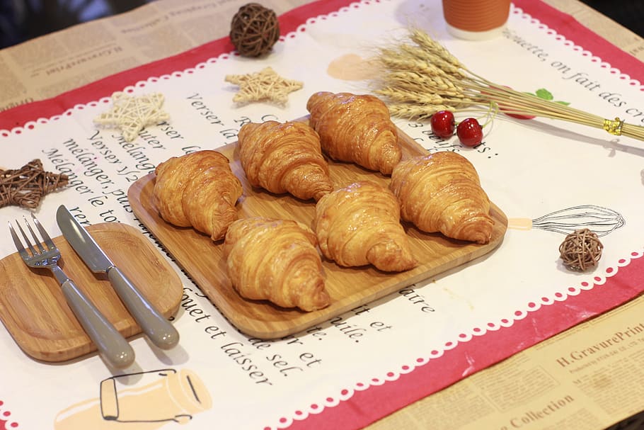 Tableware, Bread, Golden Horn, food and drink, croissant, french food HD wallpaper