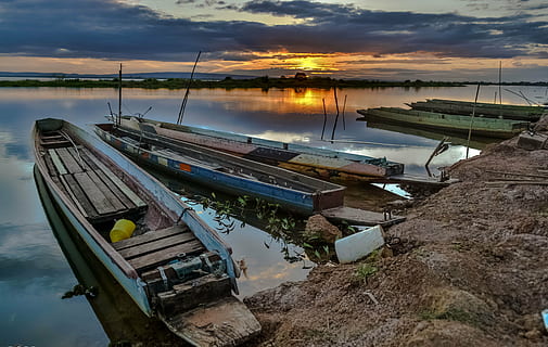 blue and brown boat on body of water, river, ship, bright, thailand HD wallpaper