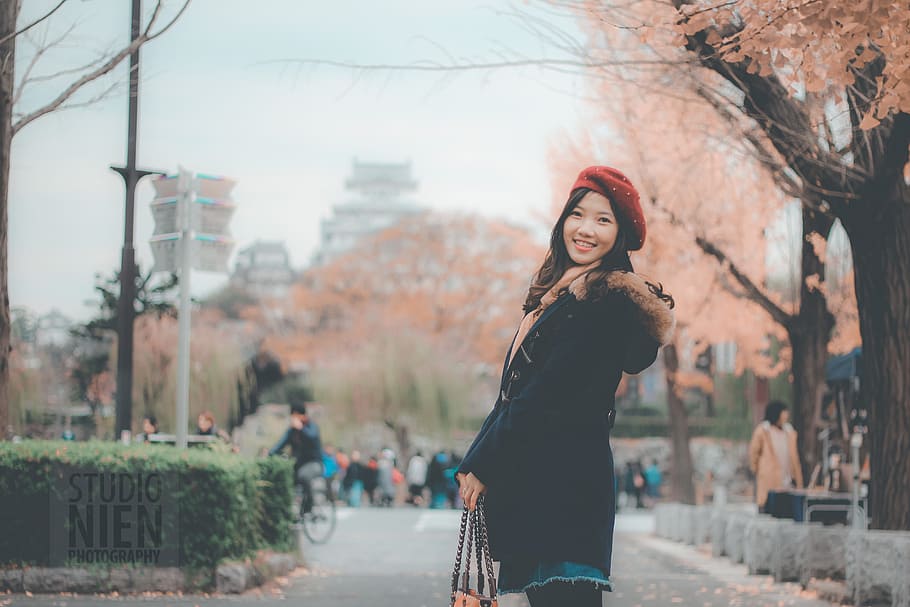 Woman Black Parka Jacket, building, city, cold, daylight, fashion HD wallpaper