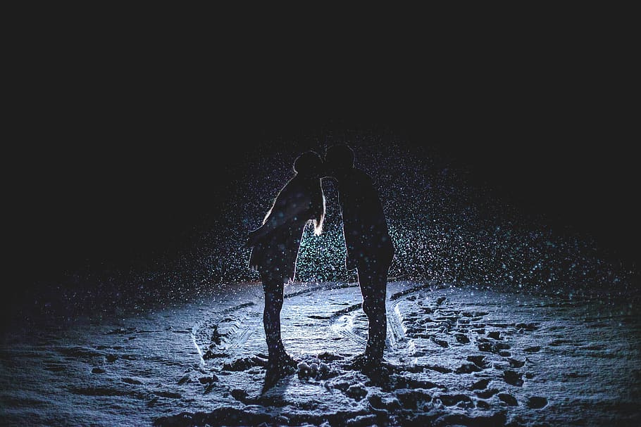 silhouette of coupe kissing in front of a car, people, men, sport HD wallpaper