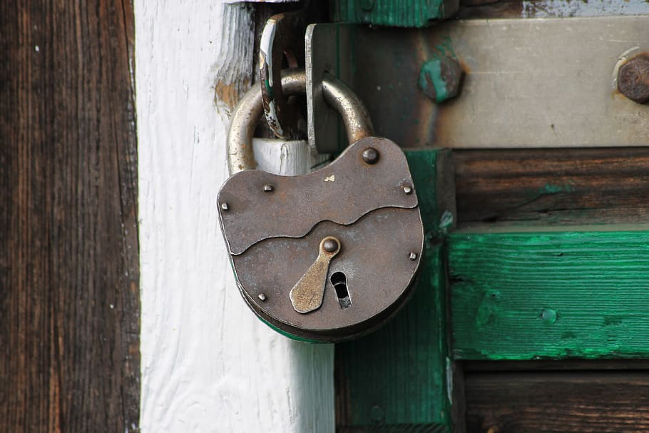 padlock, hinged, old, rusty, door, building, history, metal HD wallpaper