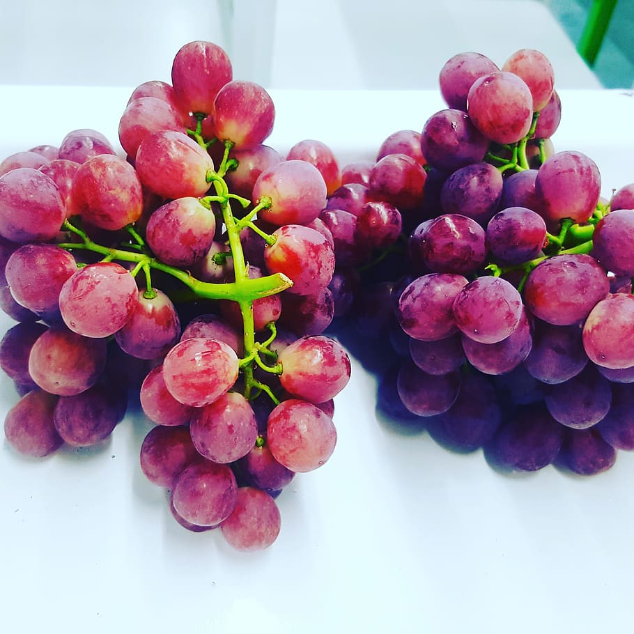 We Like 'Em Big And Juicy: How Our Table Grapes Got So Fat |