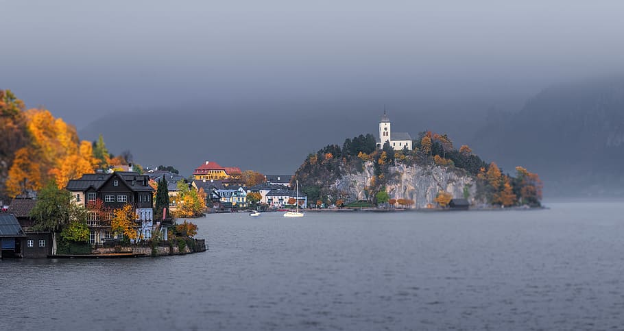 church on top of an island, lake, autumn, mood, water, nature, HD wallpaper