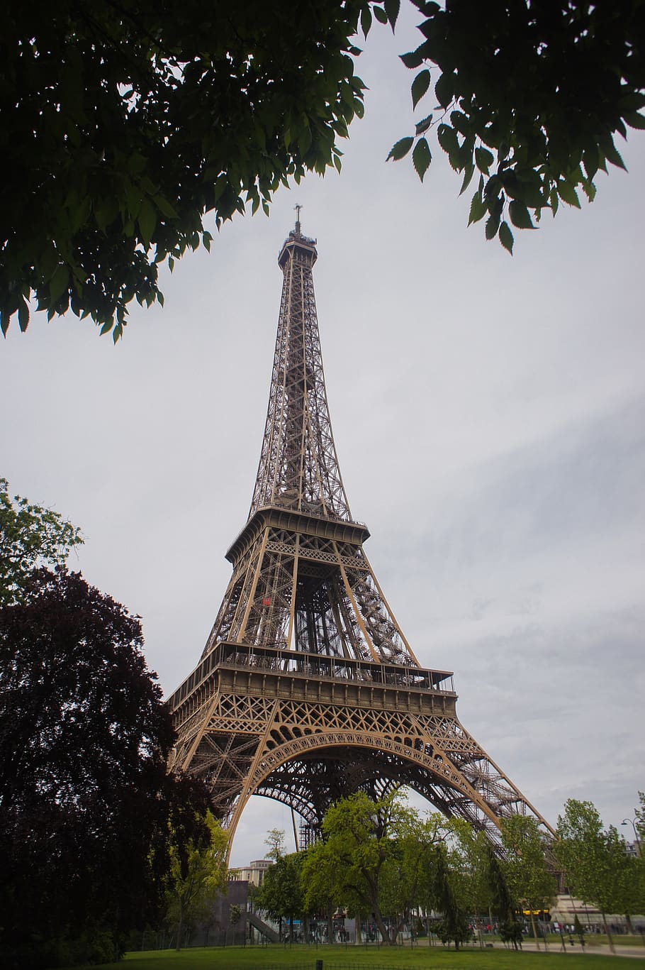 HD wallpaper: eiffel tower, paris, europe, french, milestone, monument, historical  Wallpaper Flare