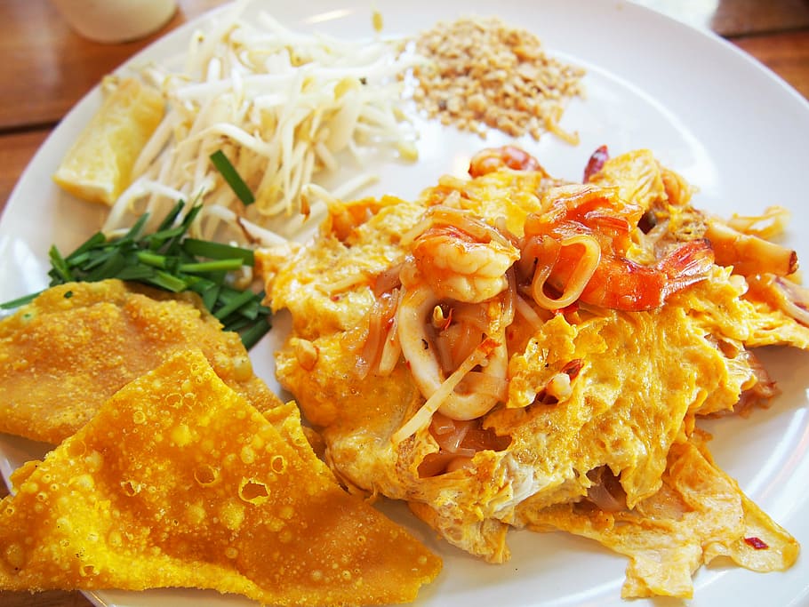 egg dish, pad thai, thai food, noodle, delicious, padthai, cooking, HD wallpaper
