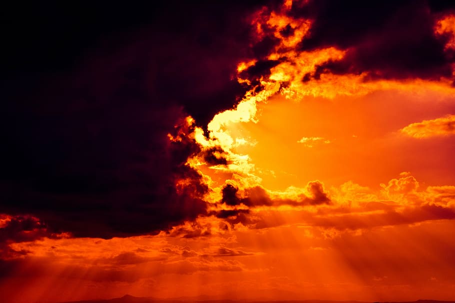 sunlight peeking thru the clouds, sky on fire, revelation, sunbeam HD wallpaper