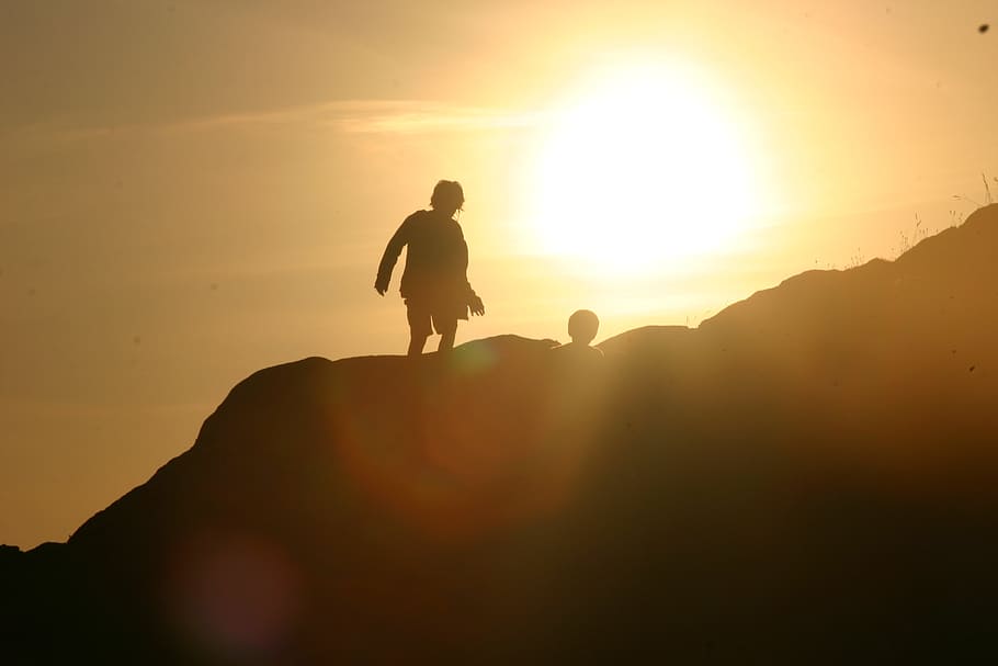 sun, lying sun, brittany, carnac, child, child in sun, sea HD wallpaper