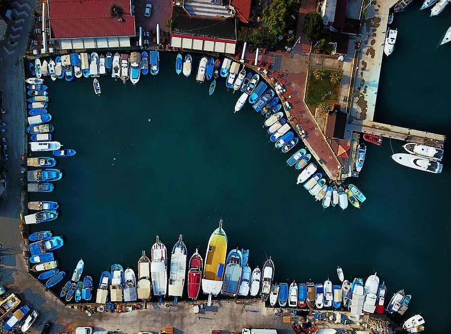 aerial photography of boats on dock, pathway, sea, ocean, water HD wallpaper