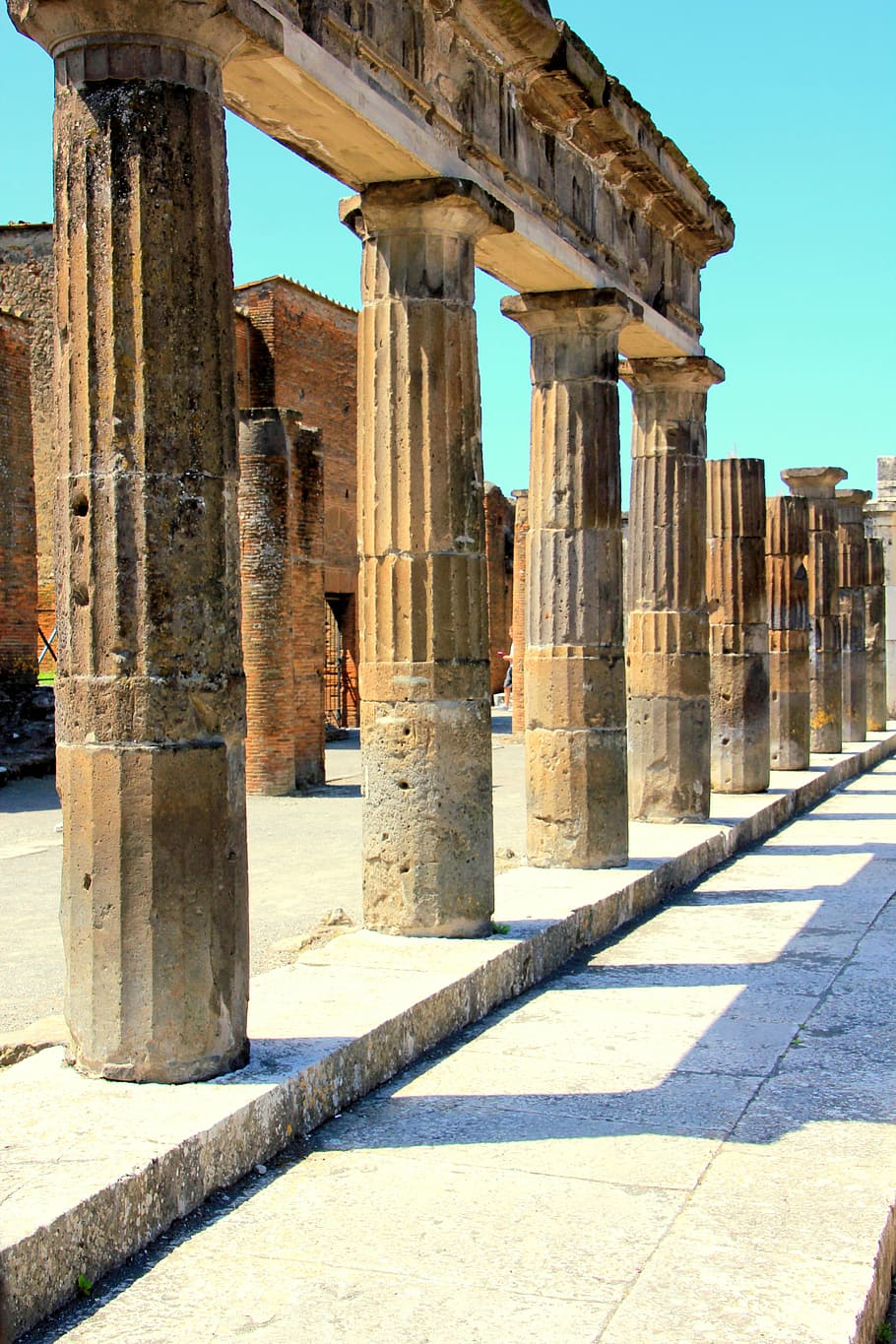 pompeii, column, ancient, architecture, italian, monument, archeology HD wallpaper