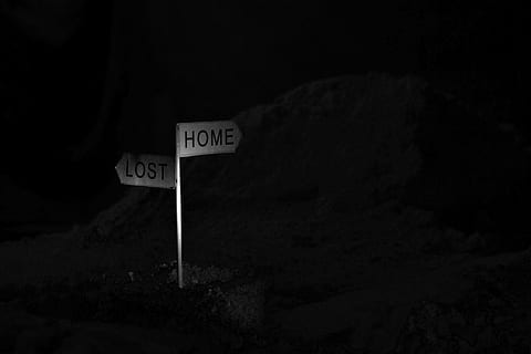 photography, white, signage, night time, plank, choice, home or lost HD wallpaper