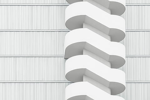 white wooden base, stairs, steps, building, architecture, parallel HD wallpaper