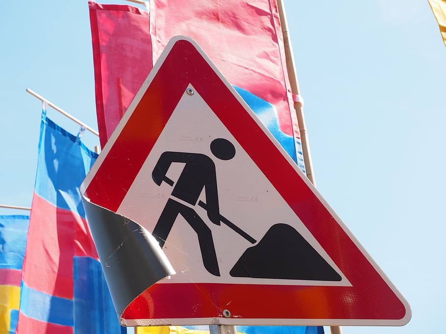 shield, site, construction work, caution site, crooked, broken HD wallpaper