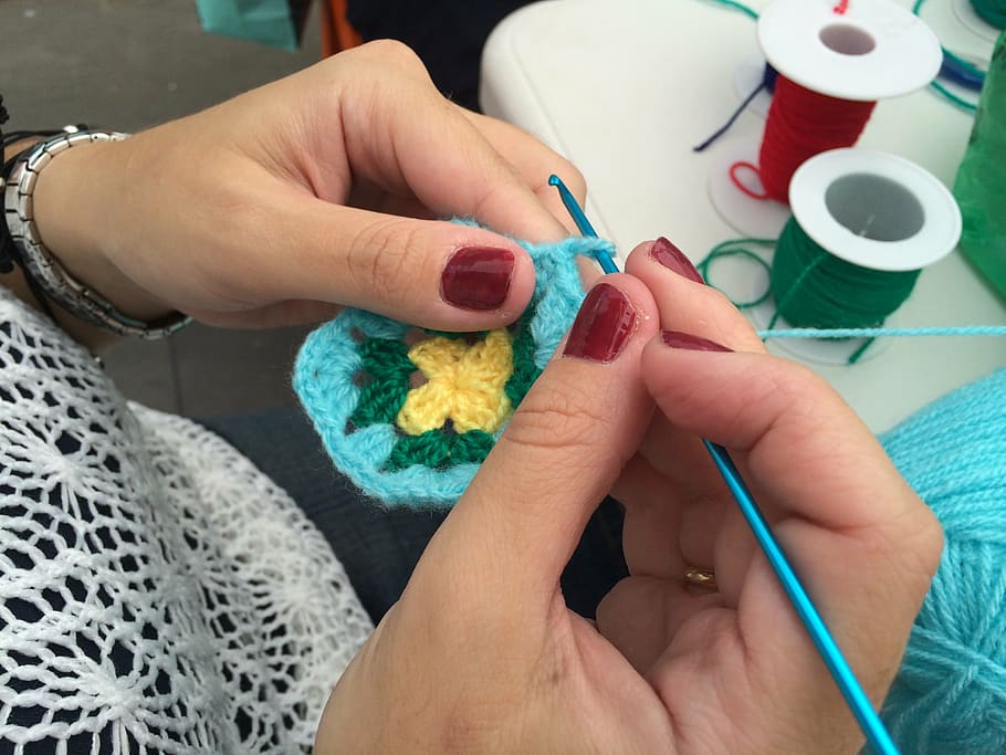 crochet, crafts, thread, sewing, human Hand, hobbies, tailor HD wallpaper