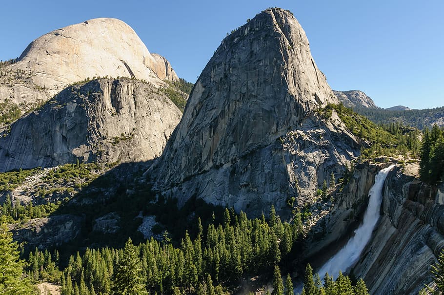 Half Dome, Liberty Cap and Nevada Fall., landscape photography of waterfalls near mountains HD wallpaper