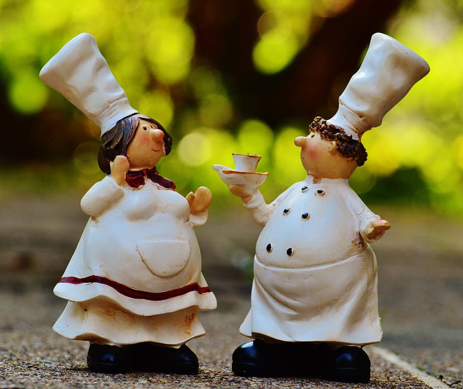 photo of male and female chef figurines, Cooking, Coffee, Figures HD wallpaper