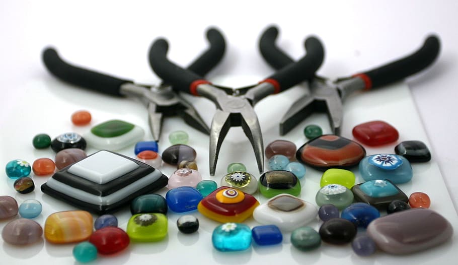 three black diagonal pliers and stones, glass, fused glass, fashion, HD wallpaper